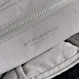 Picture of Bottega Veneta Handbags _SKUfw184064711fw